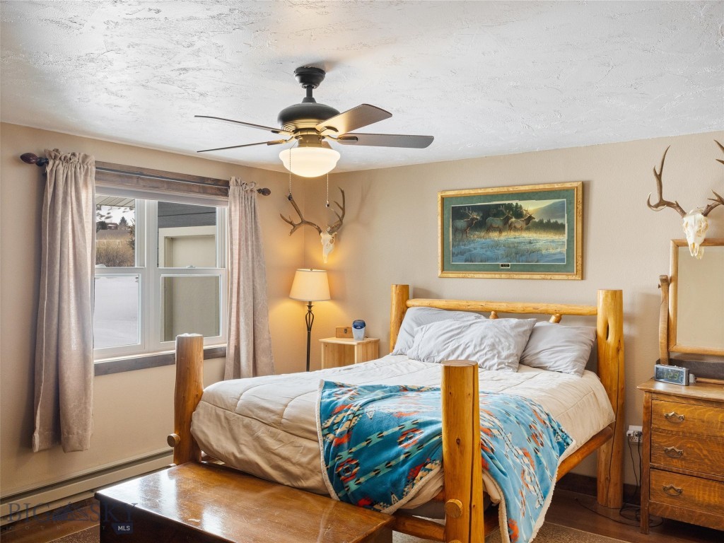10 Fan Mountain Court Property Photo 23