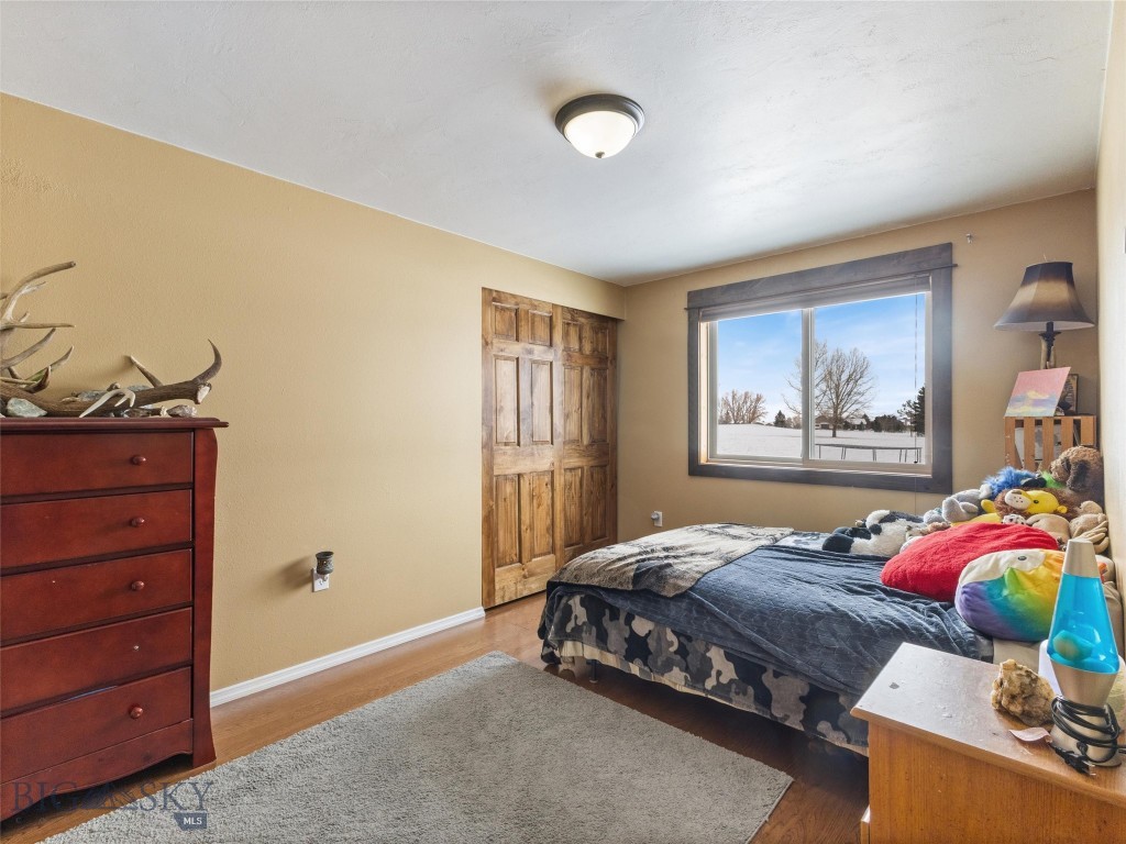 10 Fan Mountain Court Property Photo 31