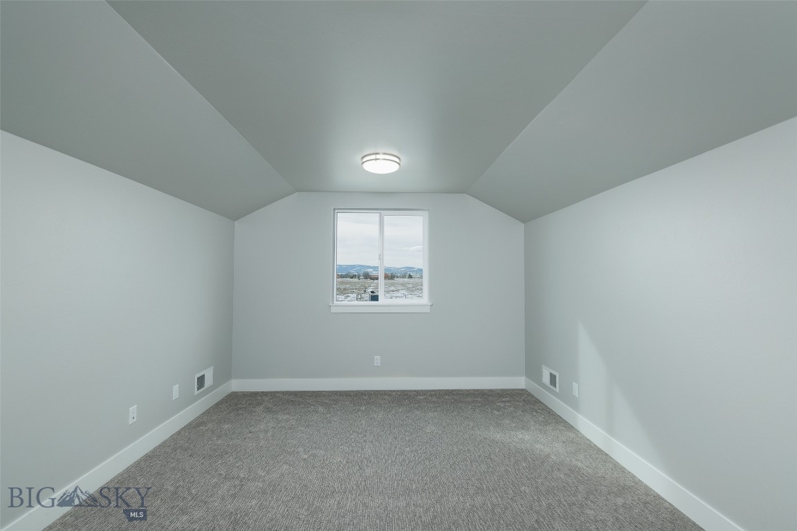 605 Spaniel Property Photo 22