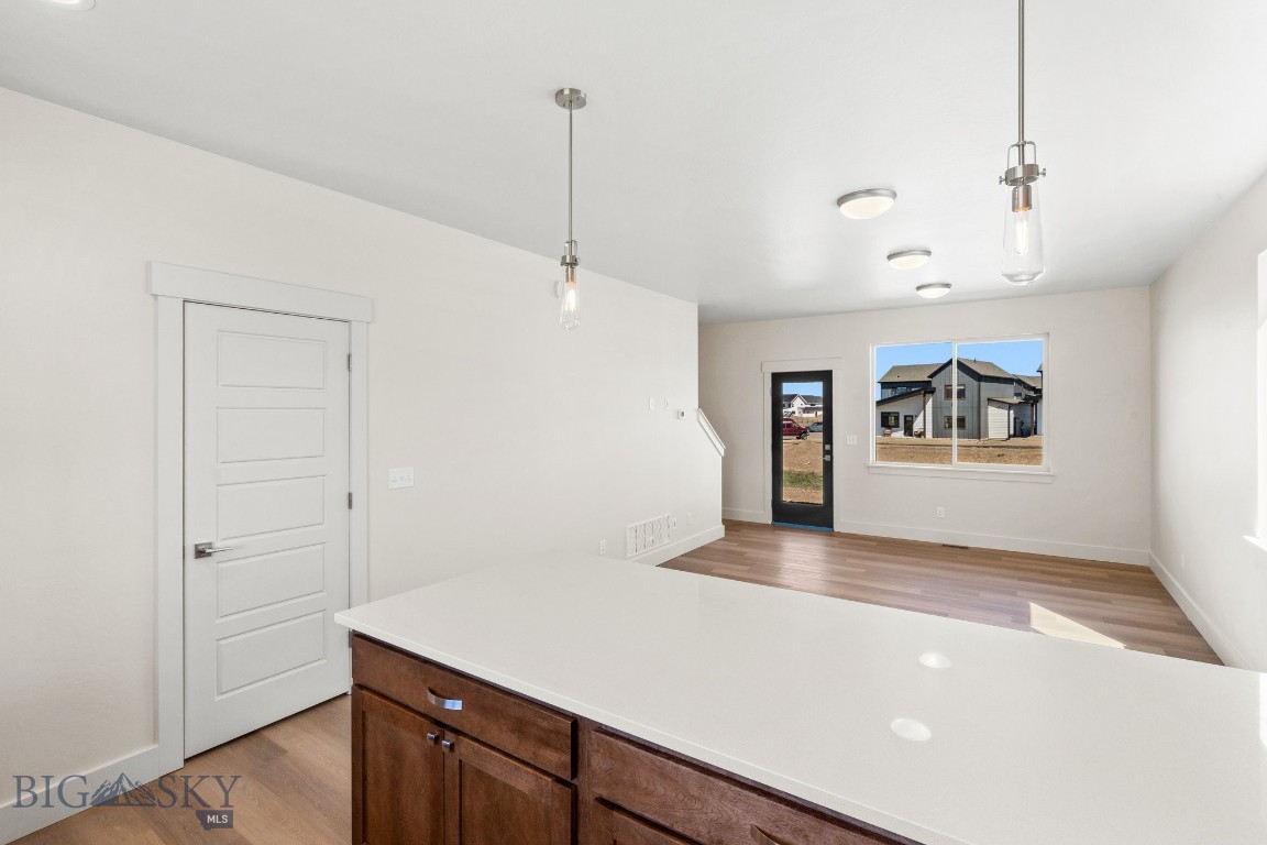 122 Horseshoe Loop Property Photo 5