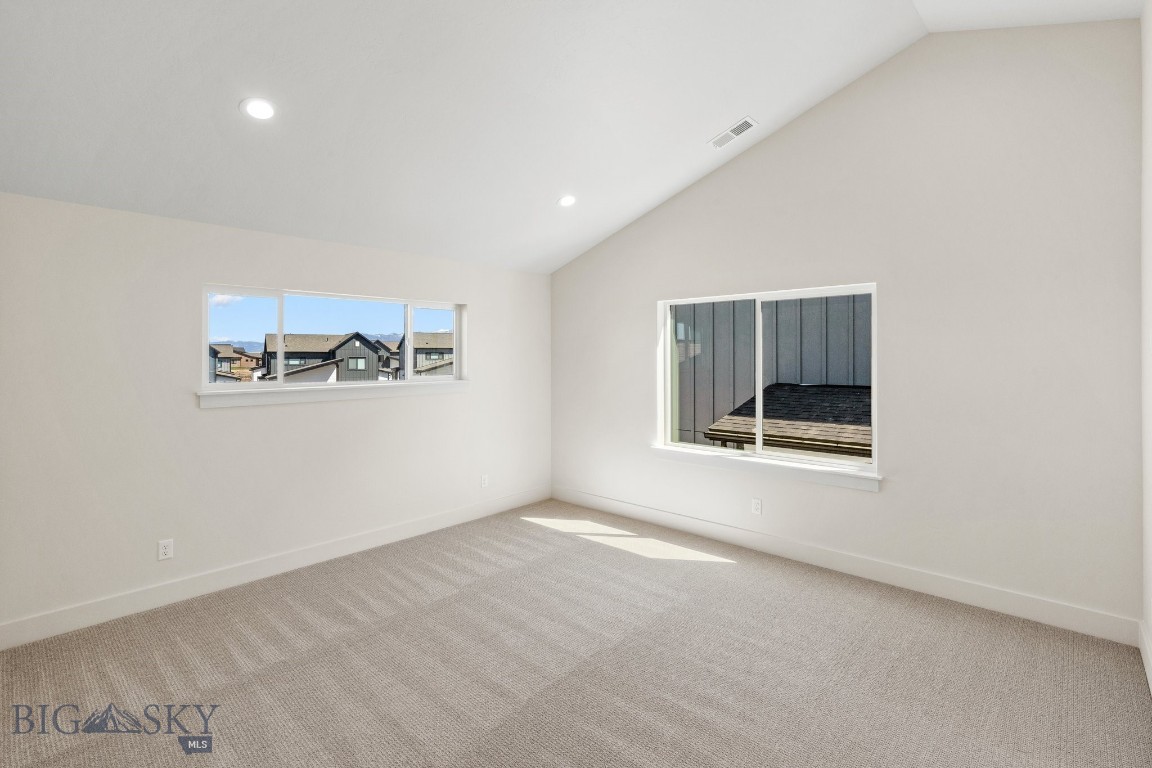 122 Horseshoe Loop Property Photo 8