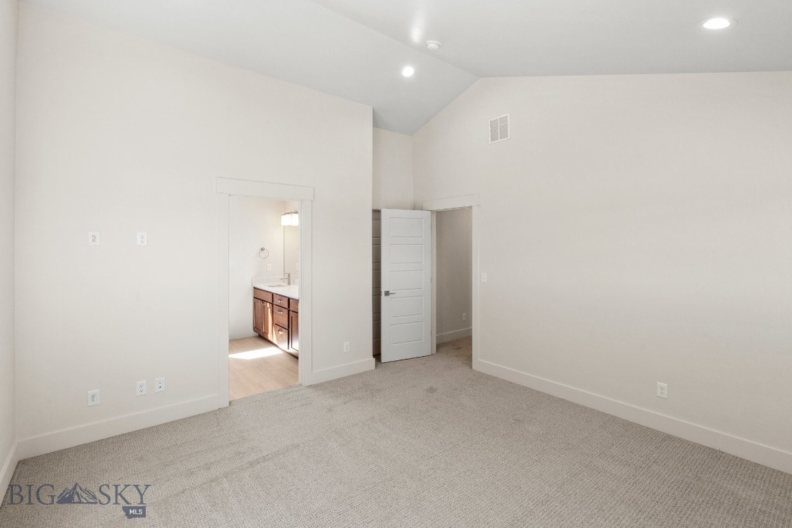 122 Horseshoe Loop Property Photo 11