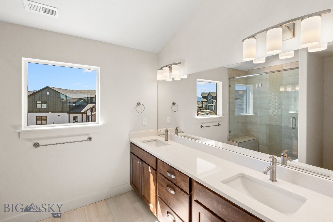122 Horseshoe Loop Property Photo 13