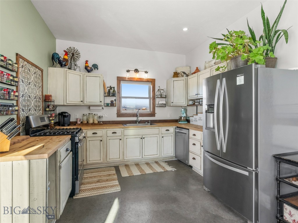 31 Big Sky Drive Property Photo 19