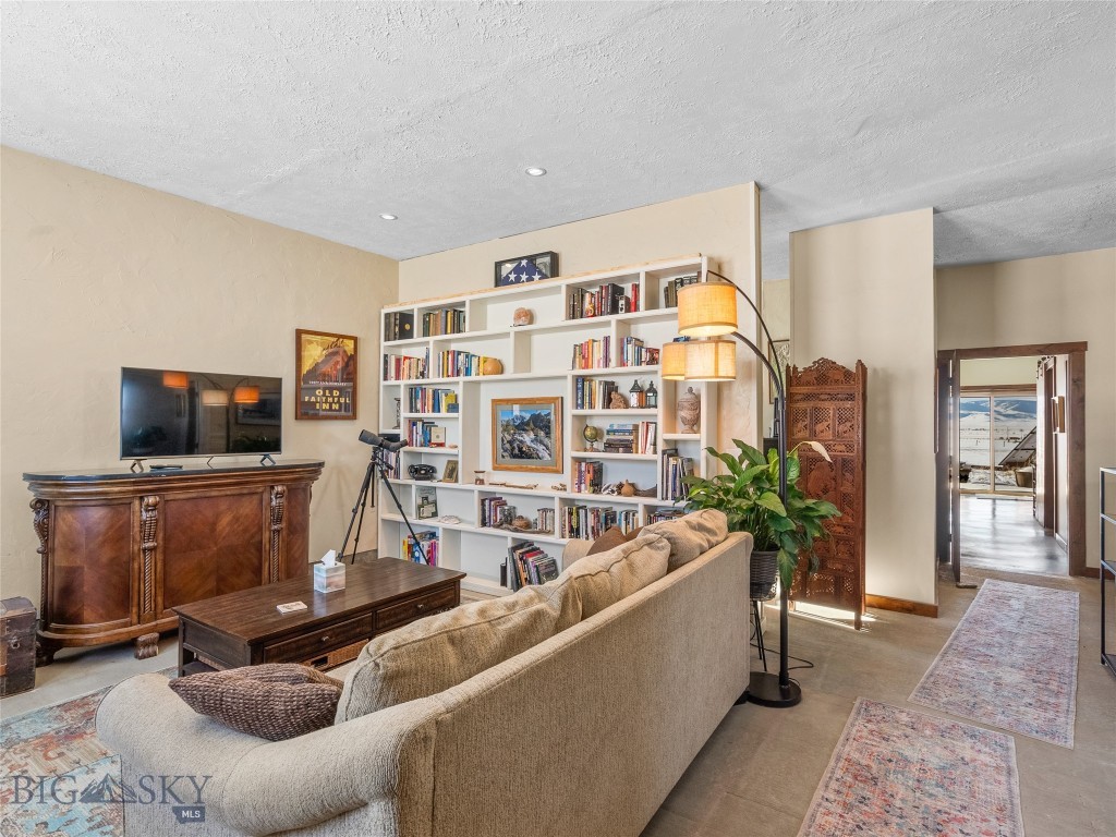31 Big Sky Drive Property Photo 24