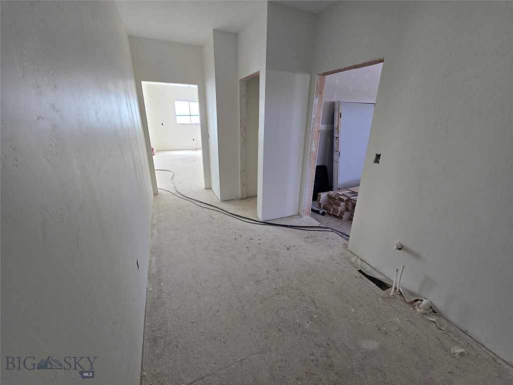303 S Crispin Street Property Photo 8