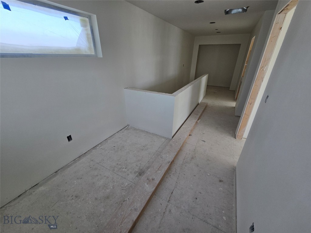 303 S Crispin Street Property Photo 21