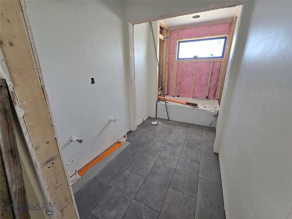 303 S Crispin Street Property Photo 23