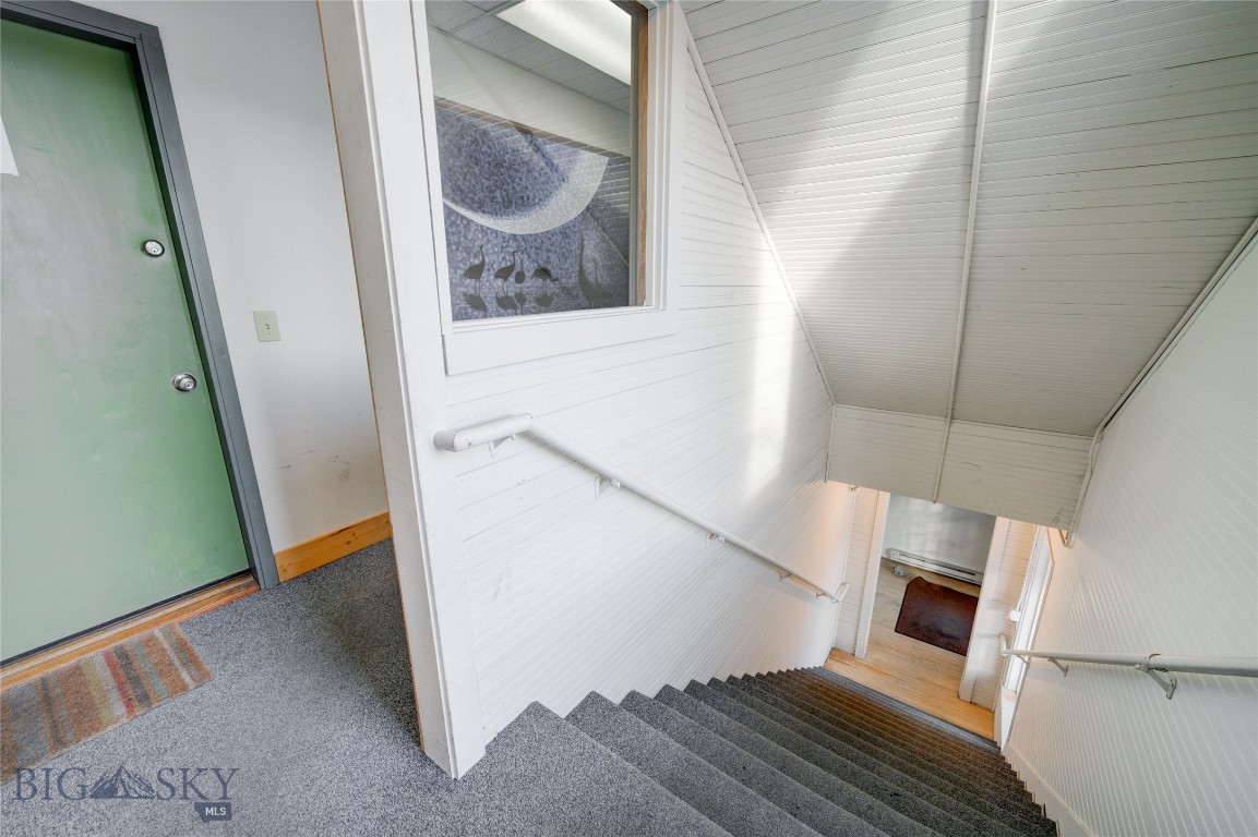 201 S Wallace Avenue B3d Property Photo 9
