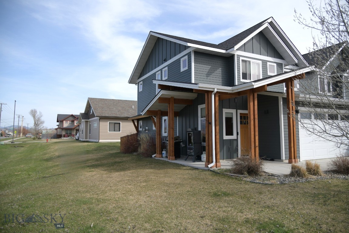 4418 Durston A Property Photo 2