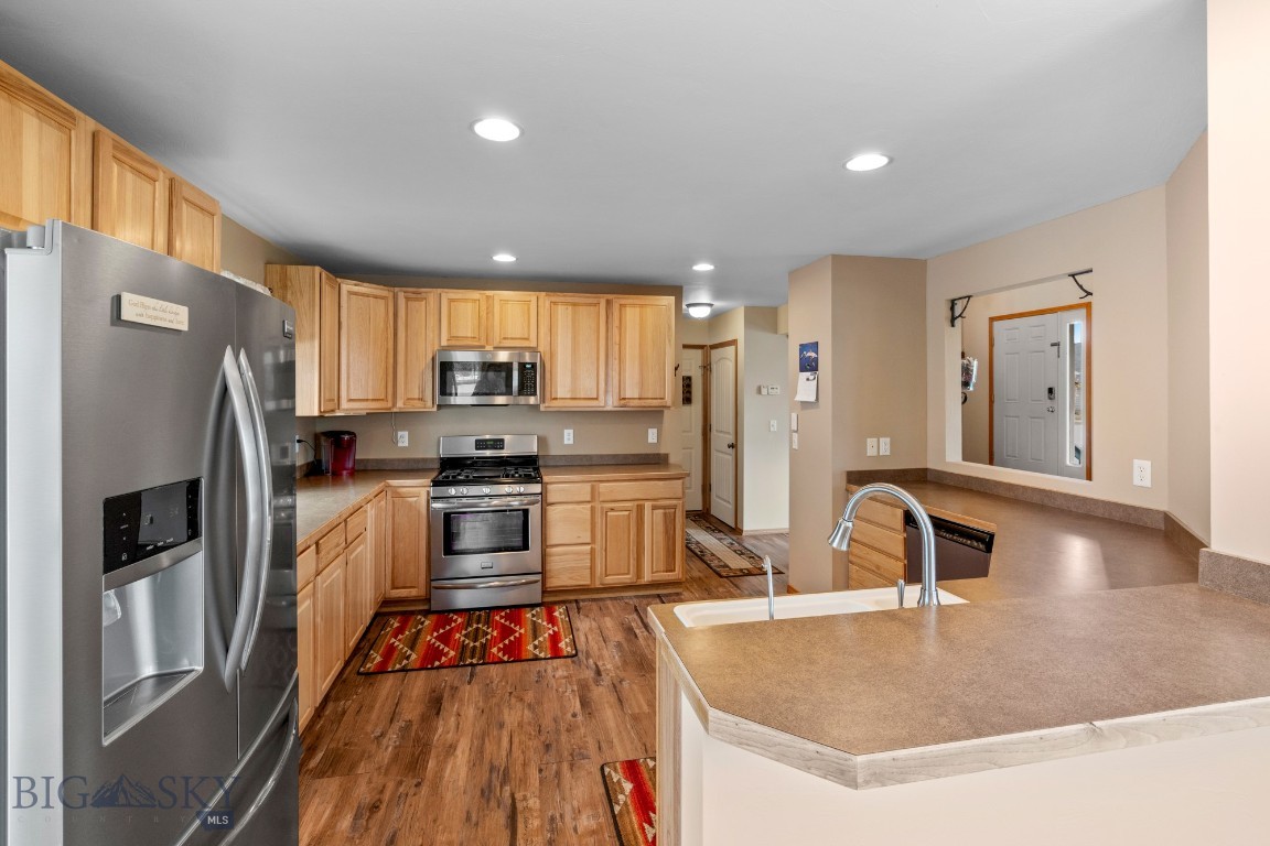 1373 N River Rock Drive Property Photo 7