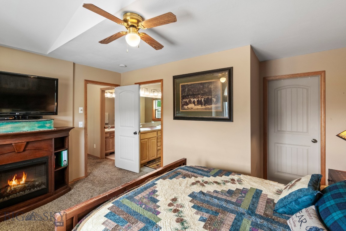 1373 N River Rock Drive Property Photo 10