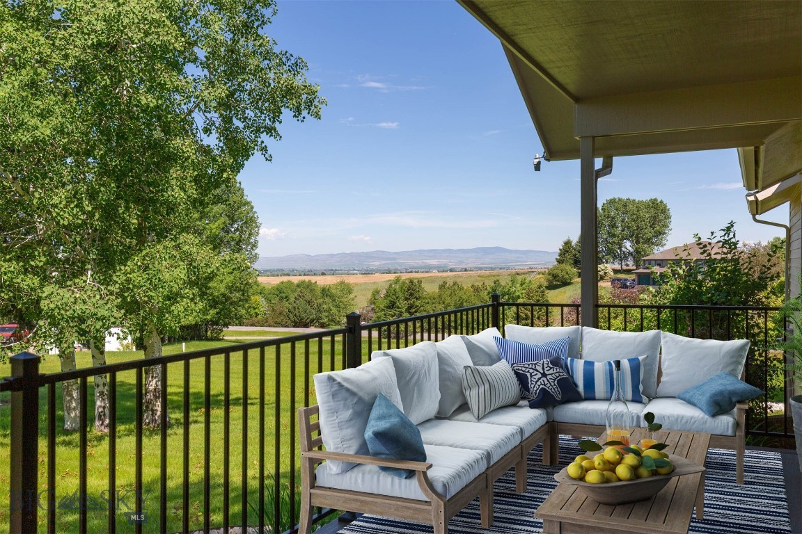 4901 Itana Circle Property Photo 15