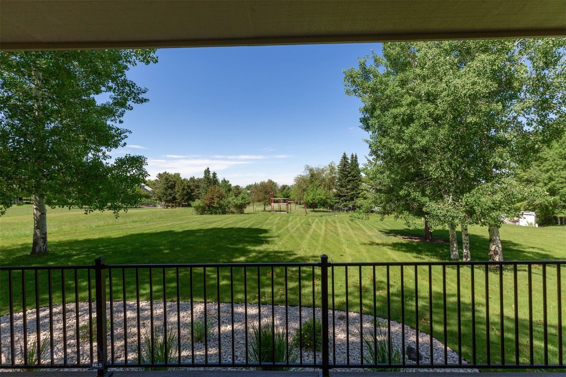 4901 Itana Circle Property Photo 17