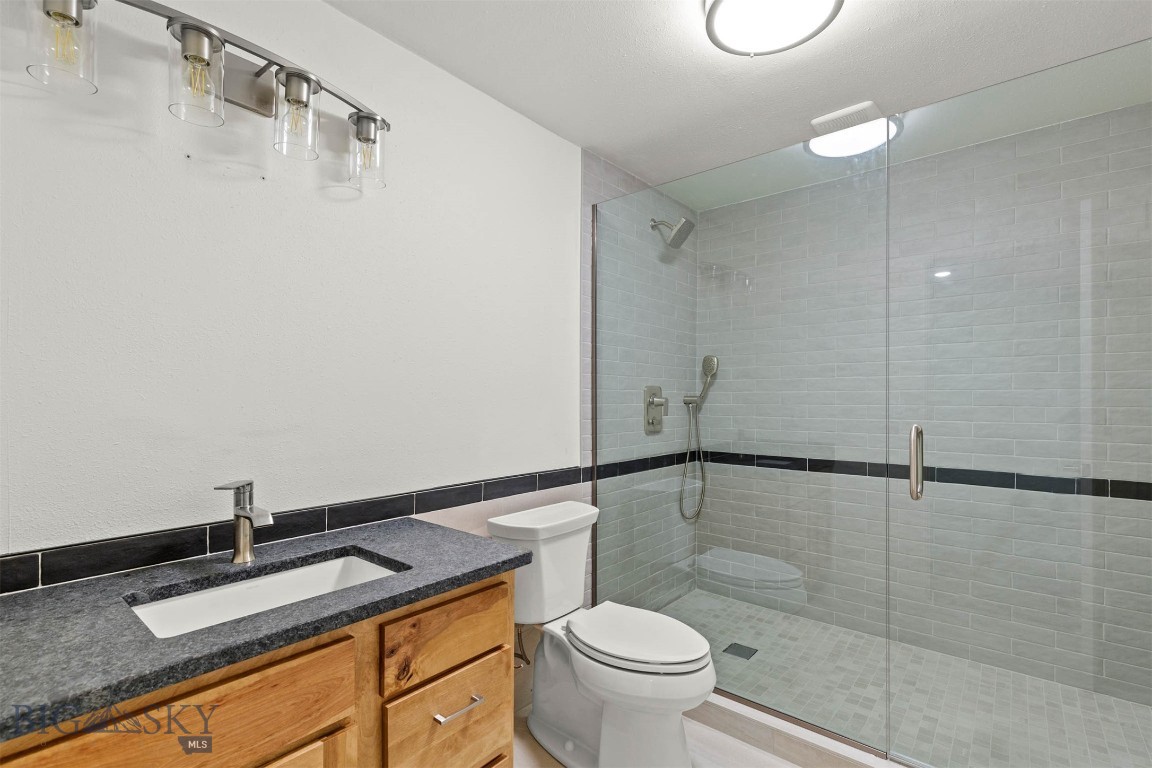 4901 Itana Circle Property Photo 32