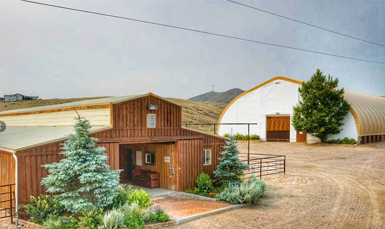 600 Blue Ribbon Lane Property Photo