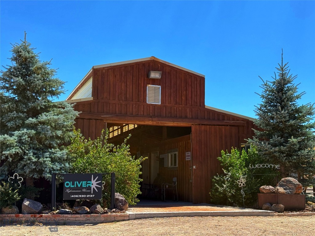 600 Blue Ribbon Lane Property Photo 18