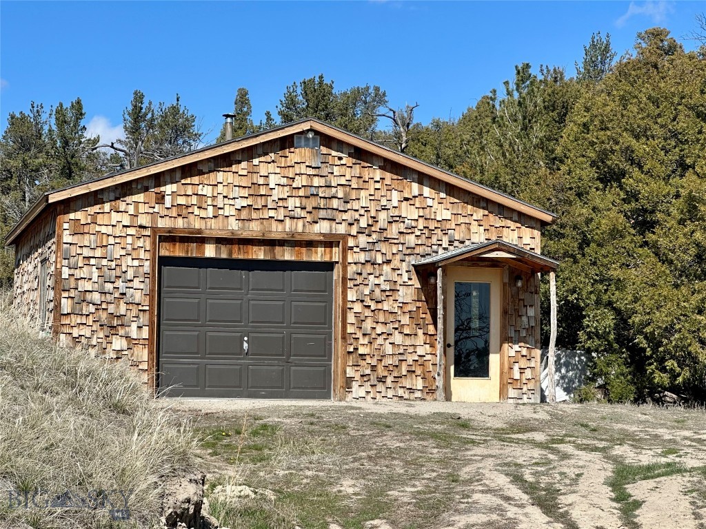 12193 Old Coach Road Property Photo
