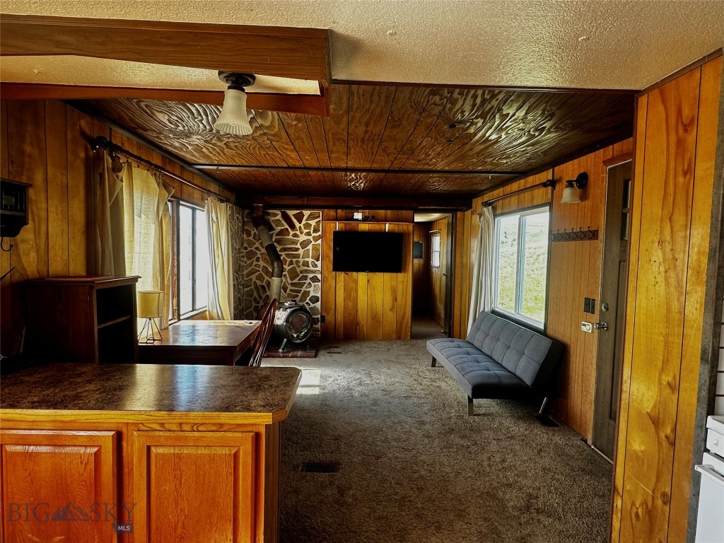 12193 Old Coach Road Property Photo 7