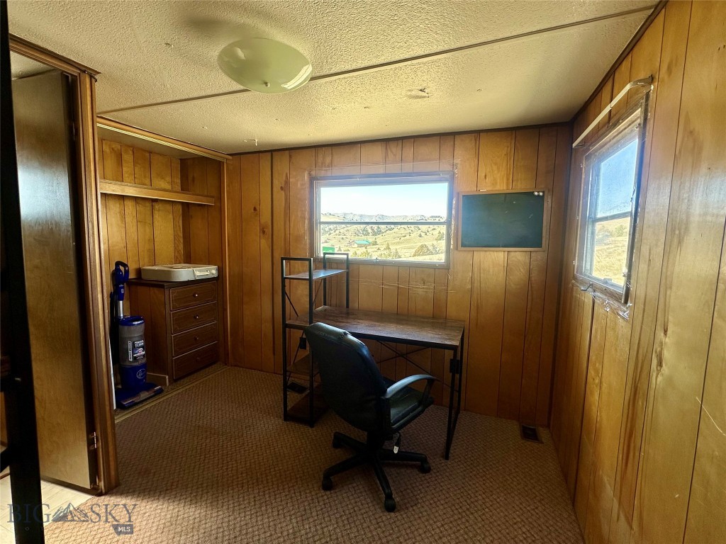 12193 Old Coach Road Property Photo 14