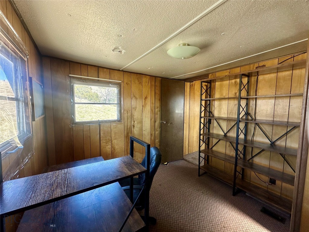 12193 Old Coach Road Property Photo 15