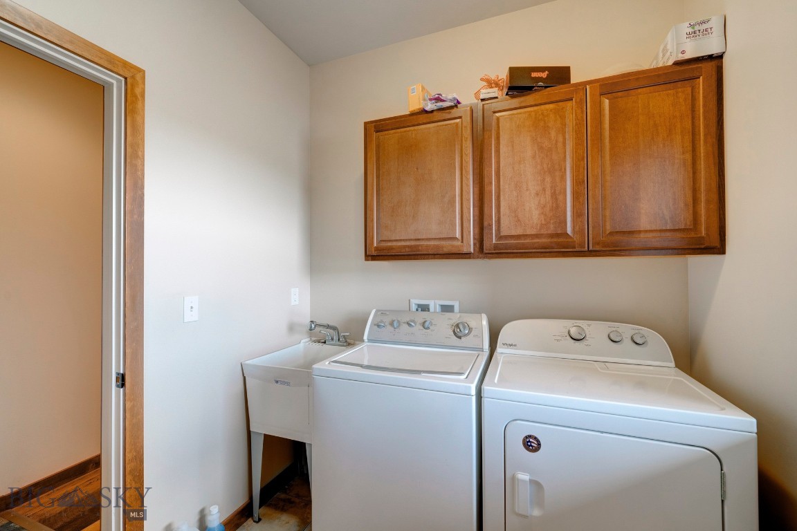 7 Whitetail Drive Property Photo 21