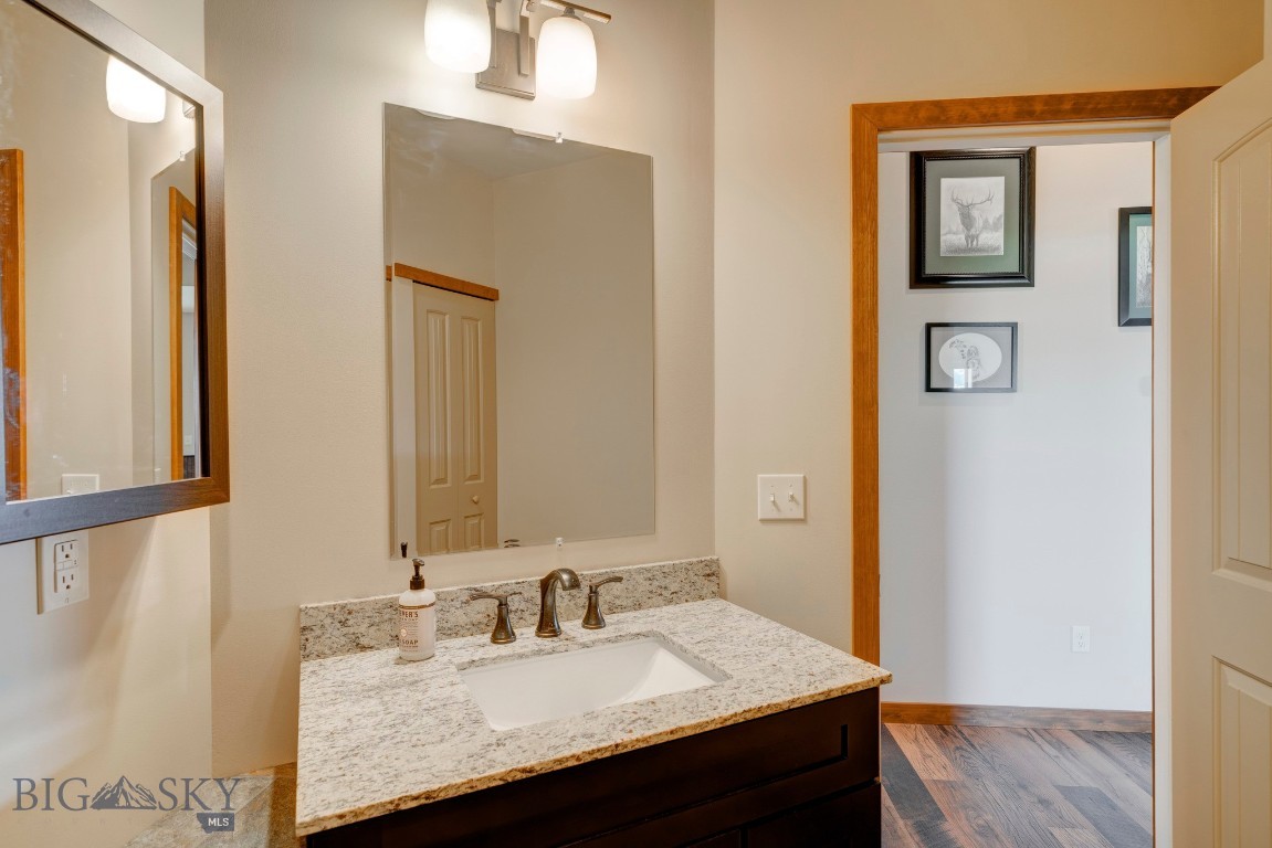7 Whitetail Drive Property Photo 25