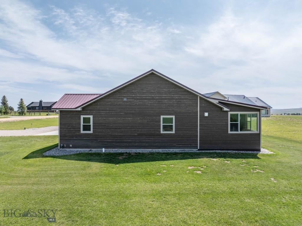 7 Whitetail Drive Property Photo 46