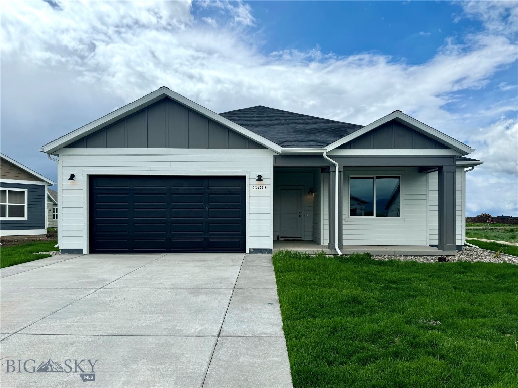 2303 Oriole Drive Property Photo 1