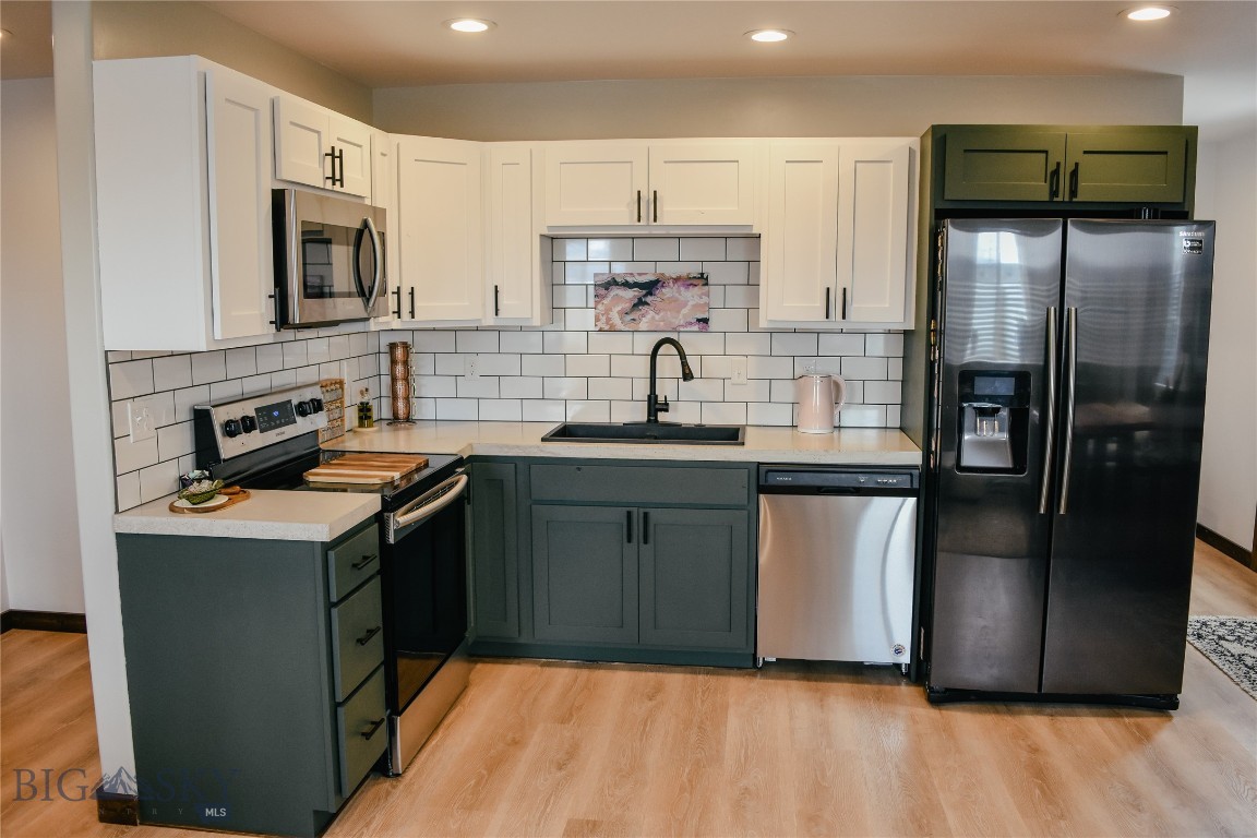 619 N Railroad Property Photo 14