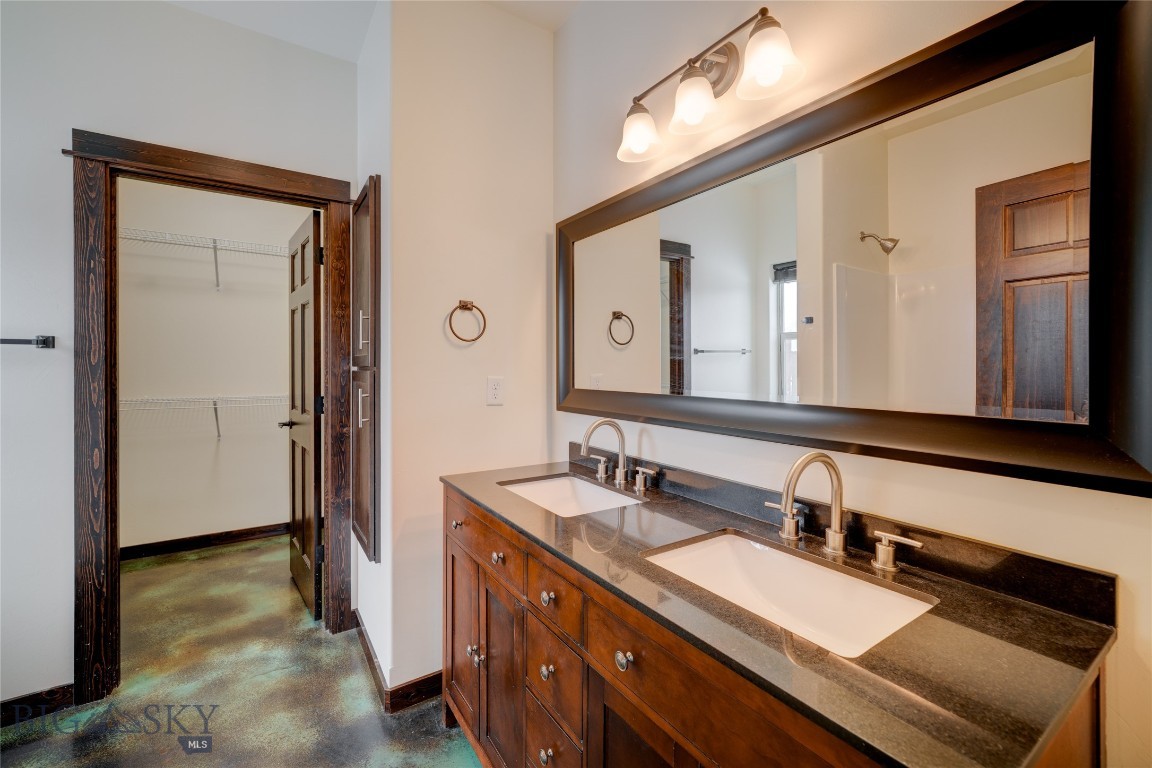 902 New York Drive Property Photo 34