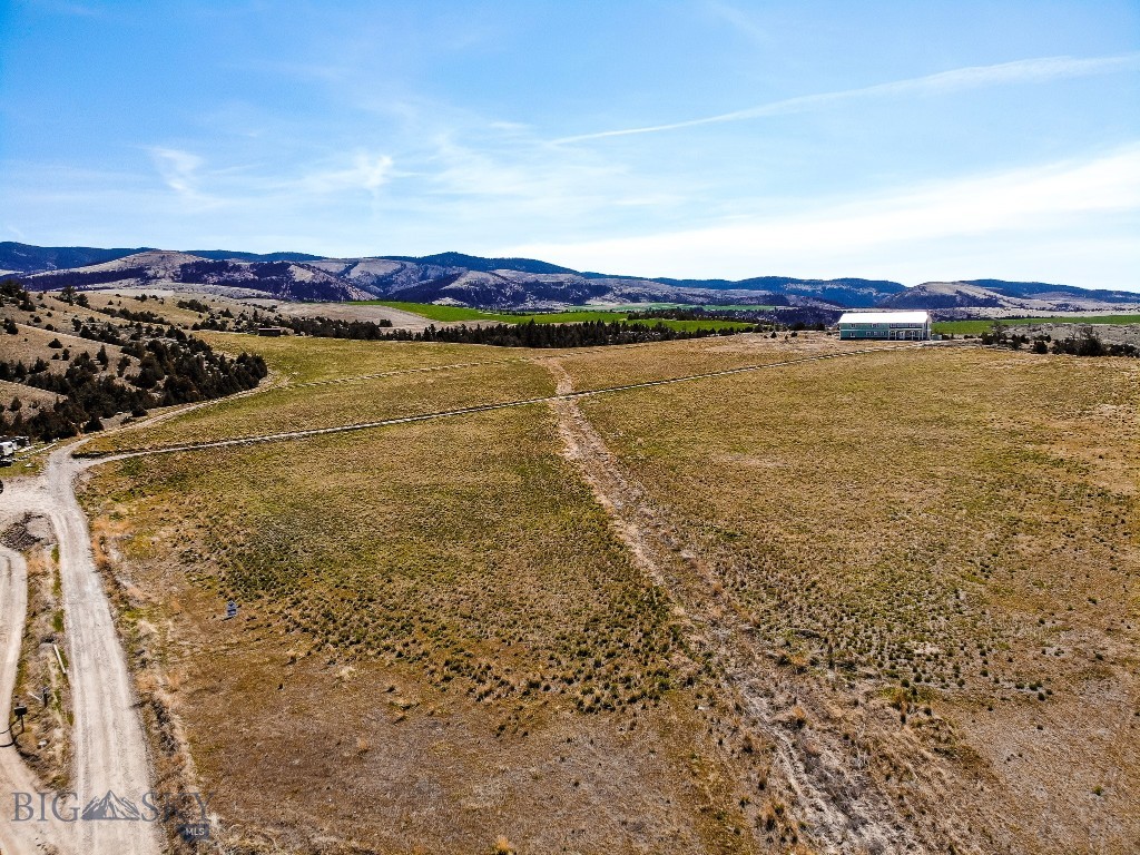 Nhn Wheatfield Road Property Photo 14