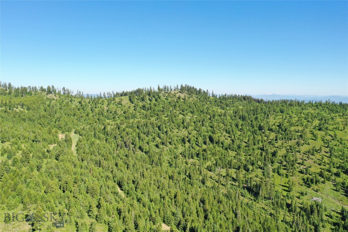 8 Garnet Range Tract Property Photo