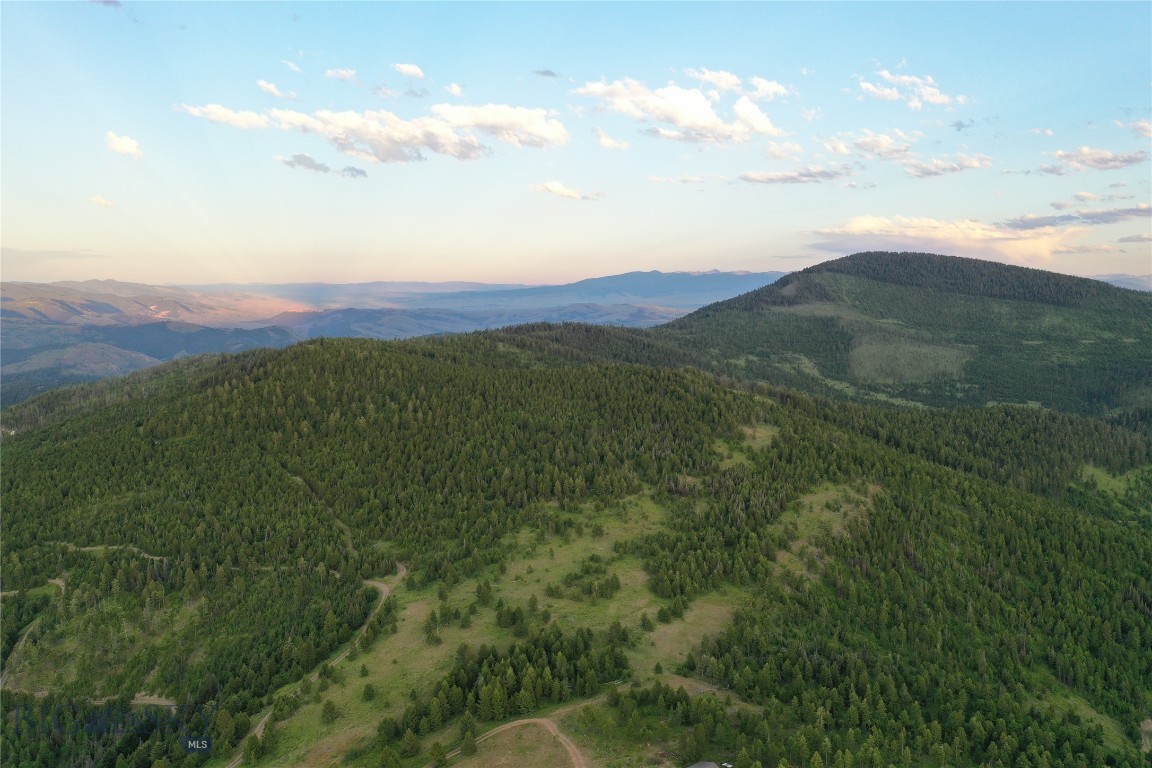 12 Garnet Range Tract Property Photo 4