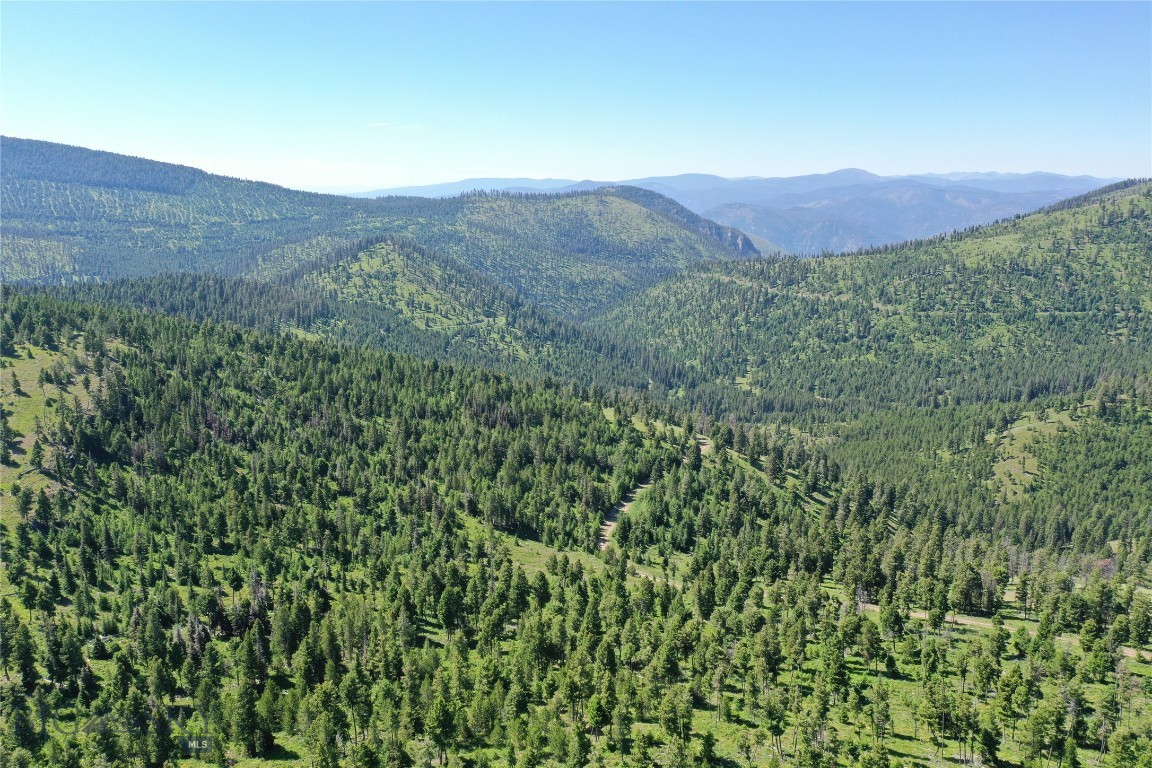 12 Garnet Range Tract Property Photo 6