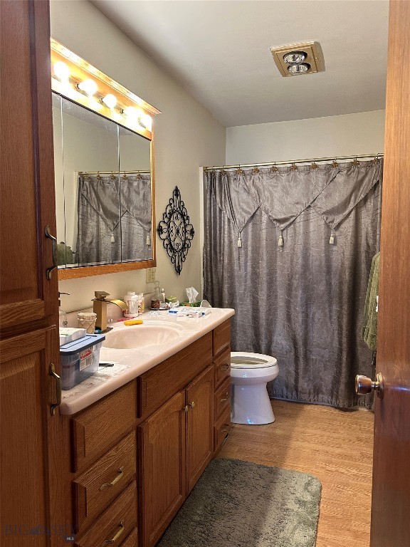 904 Rickards Street Property Photo 16