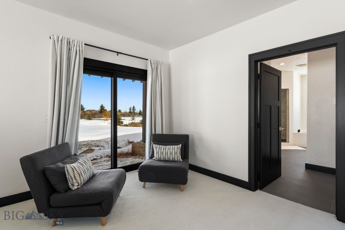 85 Scobie Way Property Photo 44