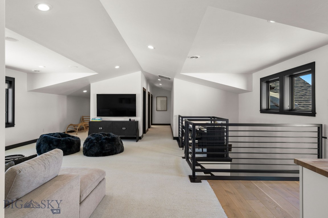 85 Scobie Way Property Photo 69