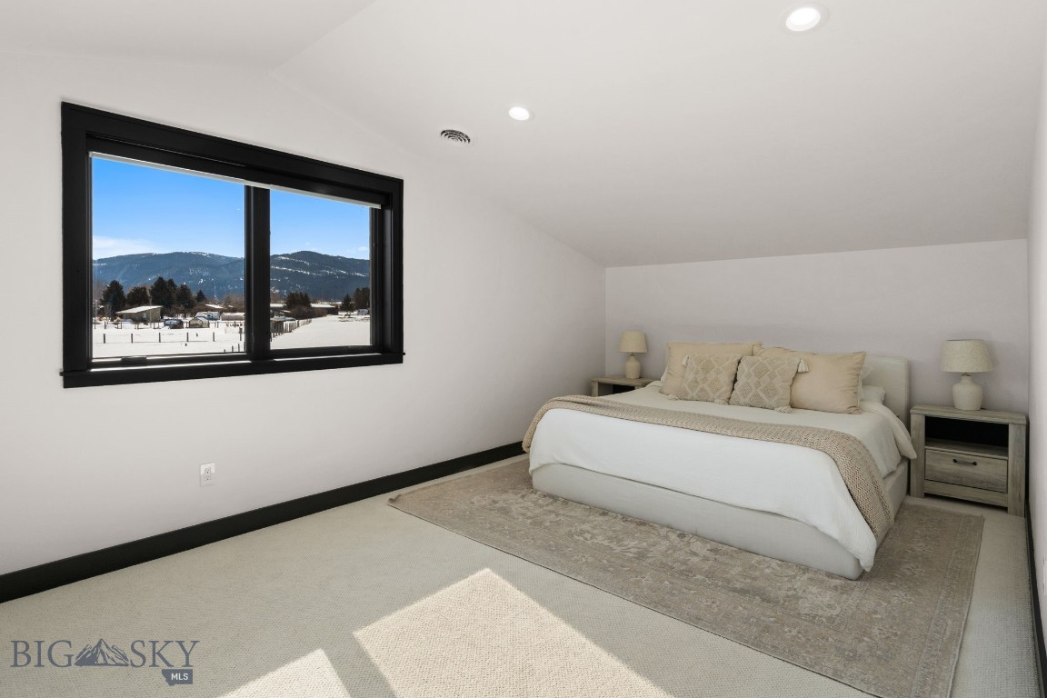 85 Scobie Way Property Photo 70