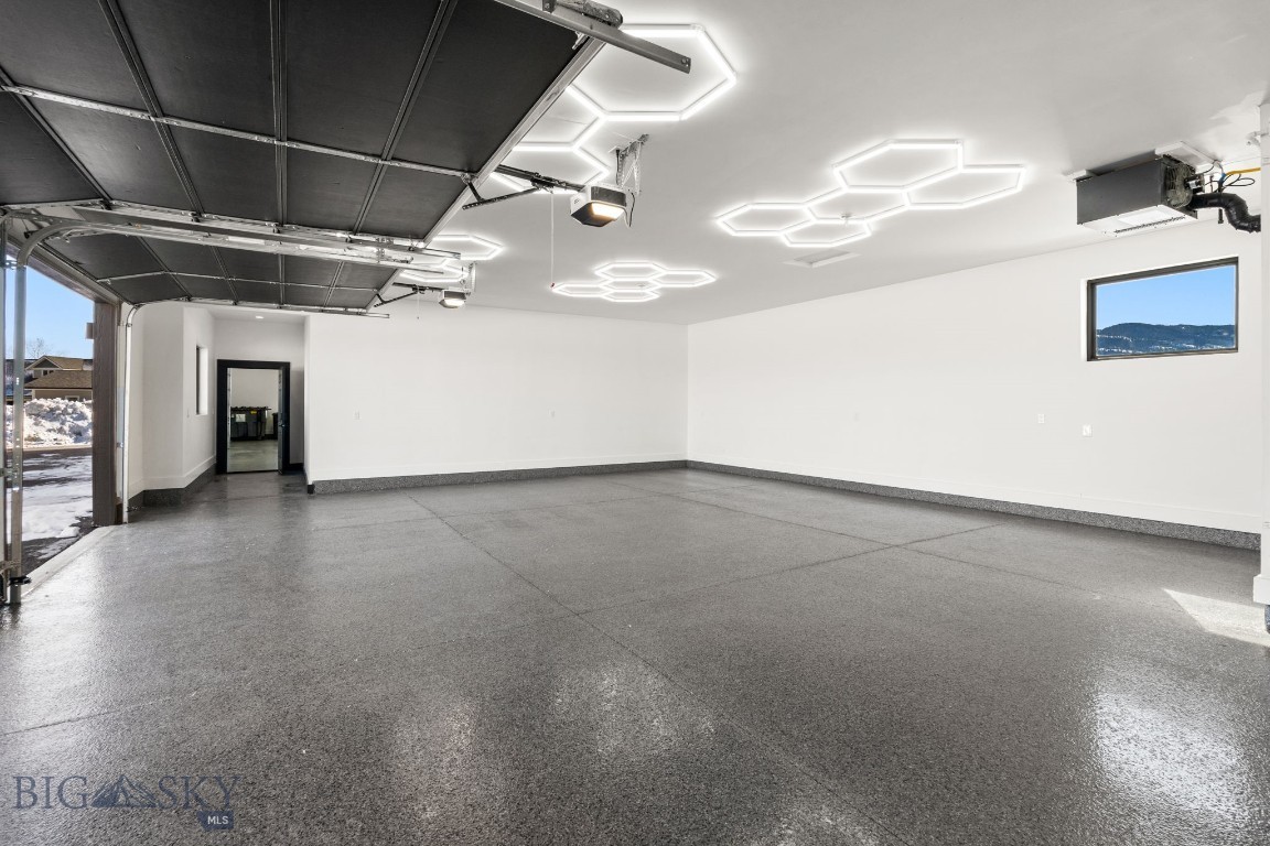 85 Scobie Way Property Photo 80