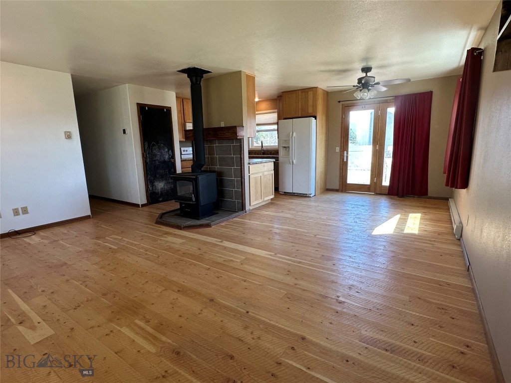 727 Mirza Way Property Photo 11