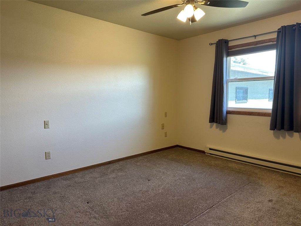 727 Mirza Way Property Photo 13