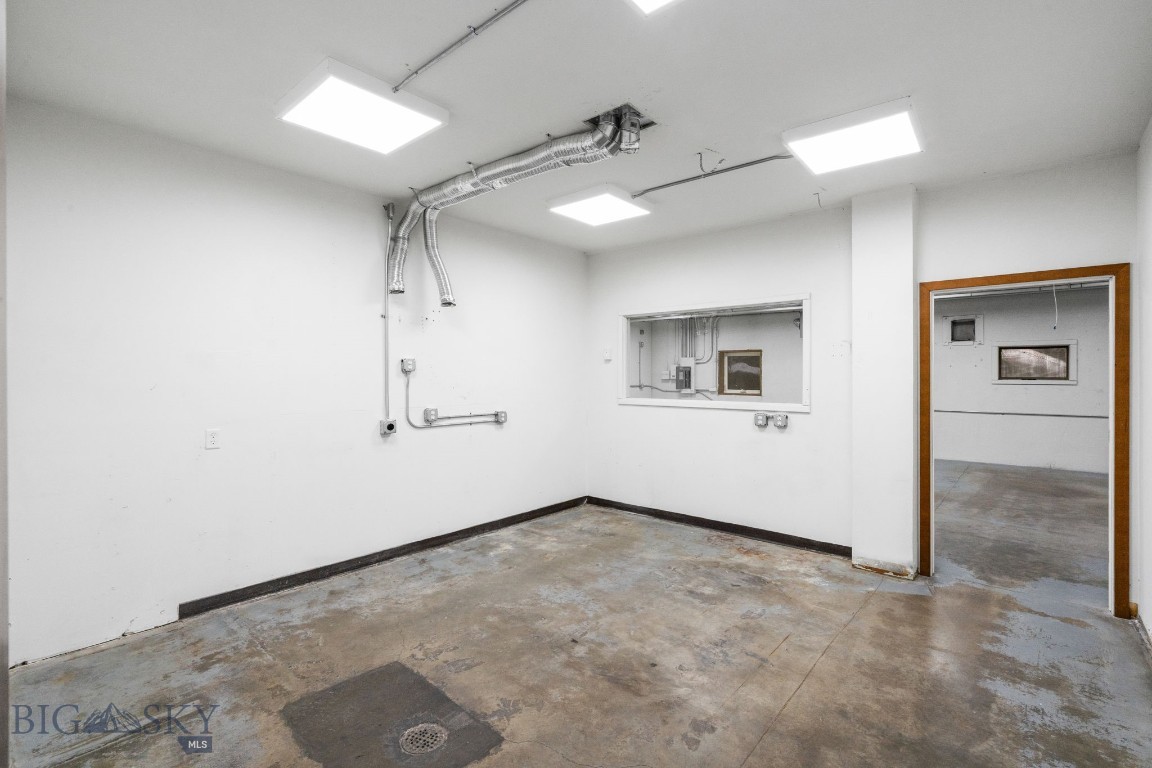 10 Innovation Lane Units E & F Property Photo 5