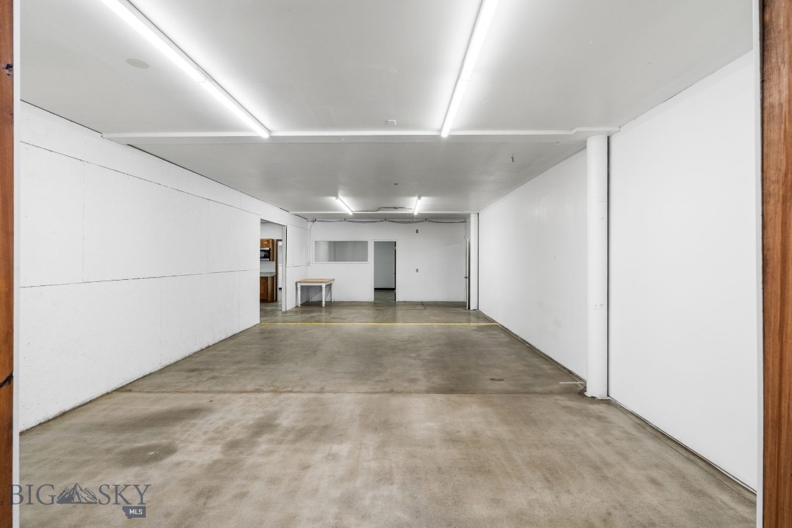 10 Innovation Lane Units E & F Property Photo 14