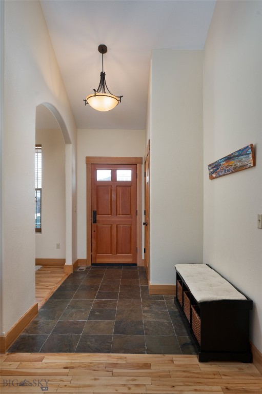 3269 Summerset Drive Property Photo 5