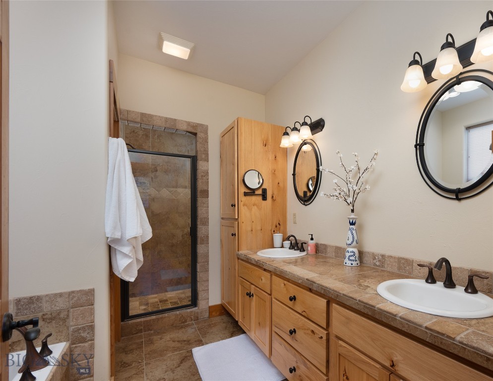 3269 Summerset Drive Property Photo 17