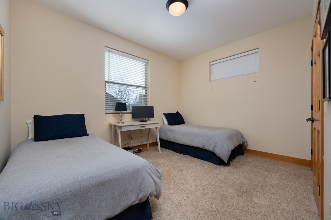 3269 Summerset Drive Property Photo 22