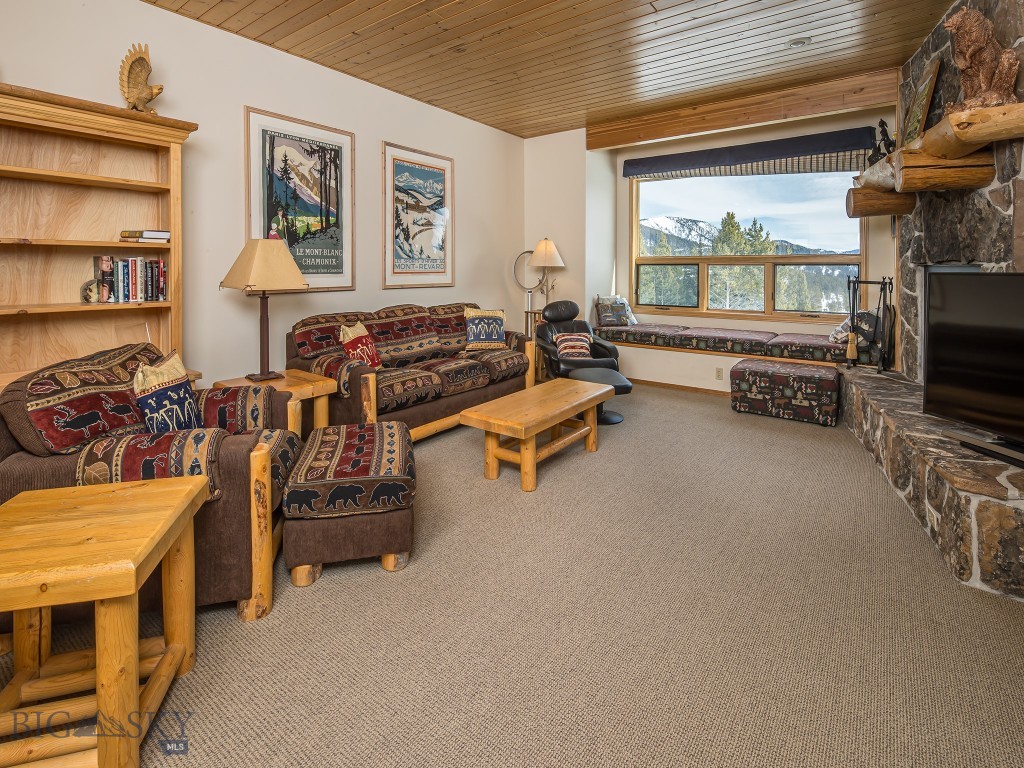 105 Beaverhead Drive 201 Property Photo 16