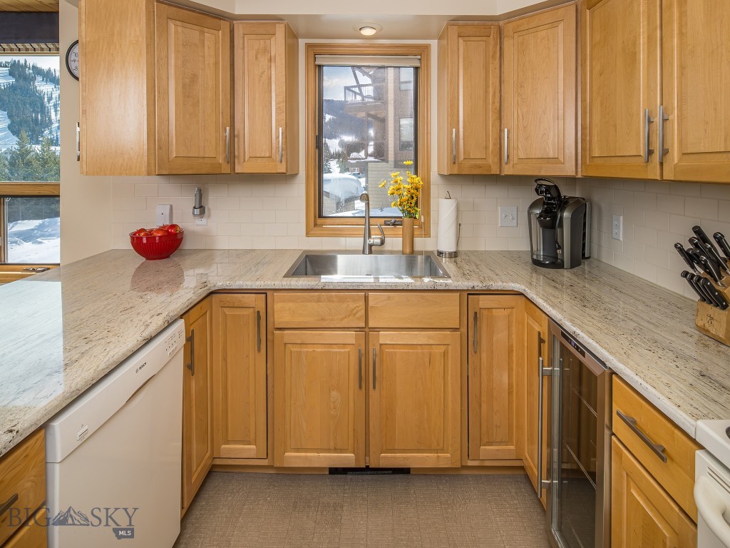 105 Beaverhead Drive 201 Property Photo 22