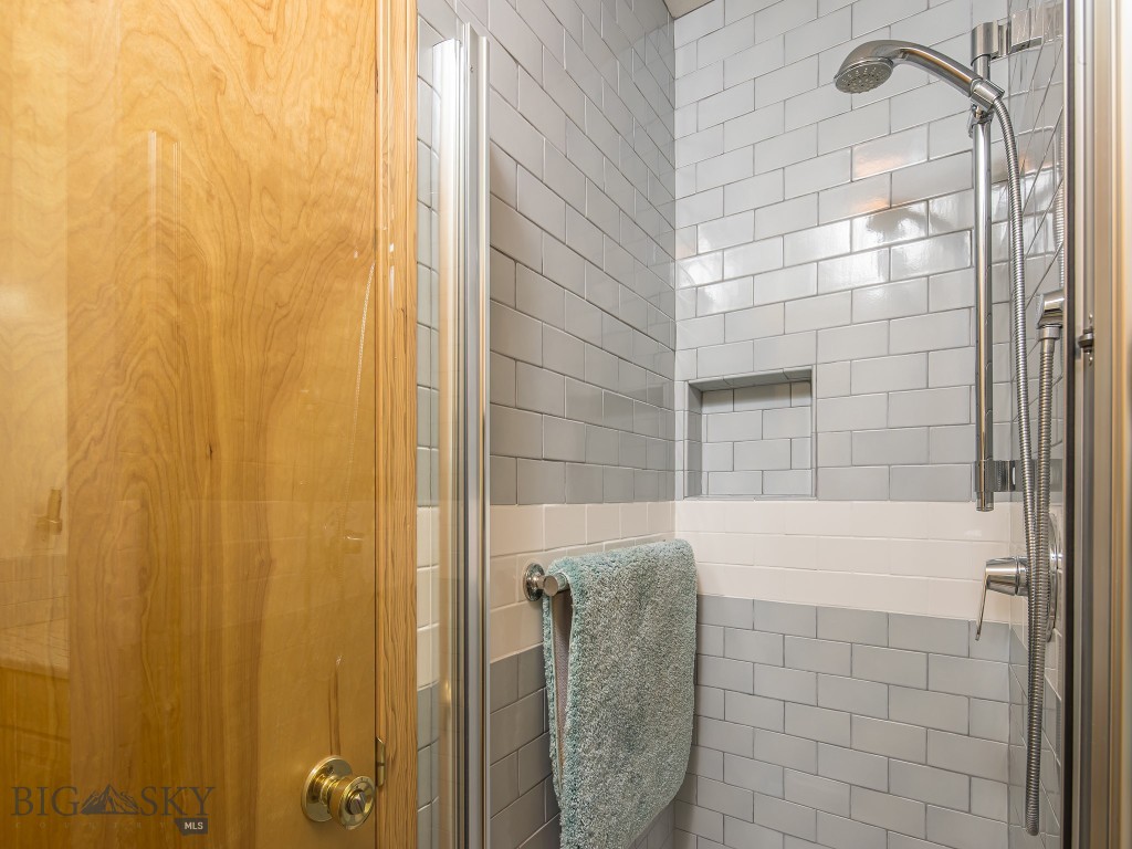 105 Beaverhead Drive 201 Property Photo 29